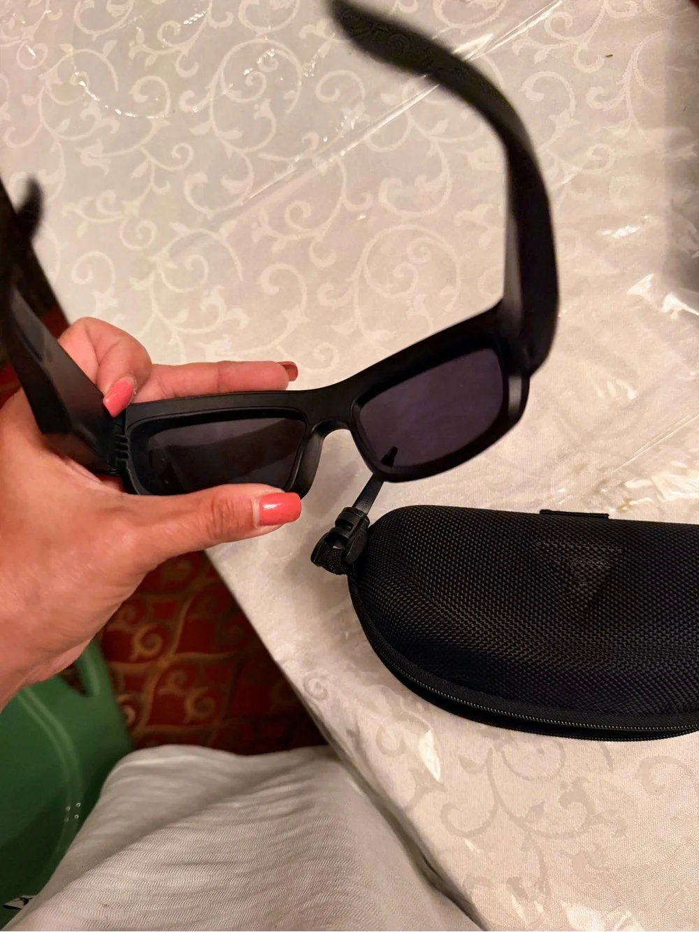 GoVision HD 1080p Video Recording Sunglasses Bundle with Extra Lenses wearables